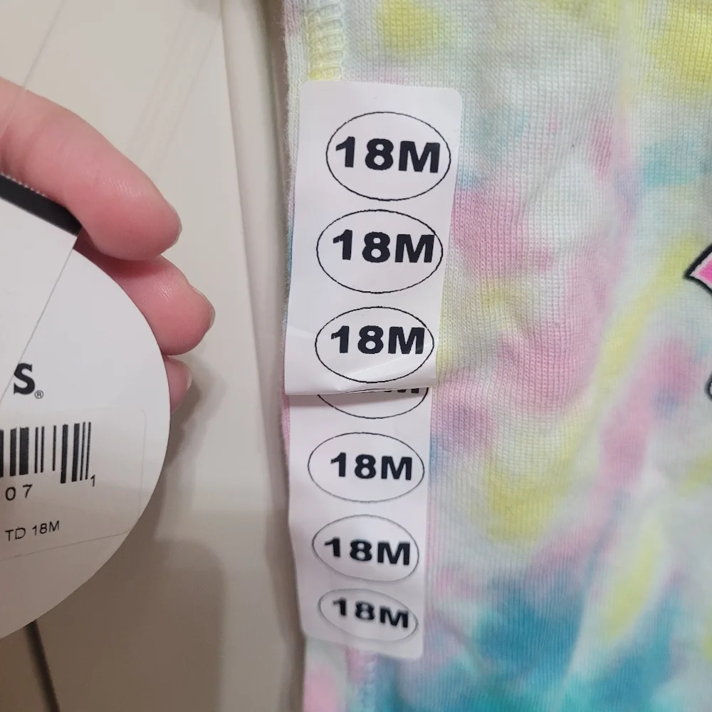 $‎ 💥3/$24 NWT Buc-ee's Tie Dye Easter Onesie